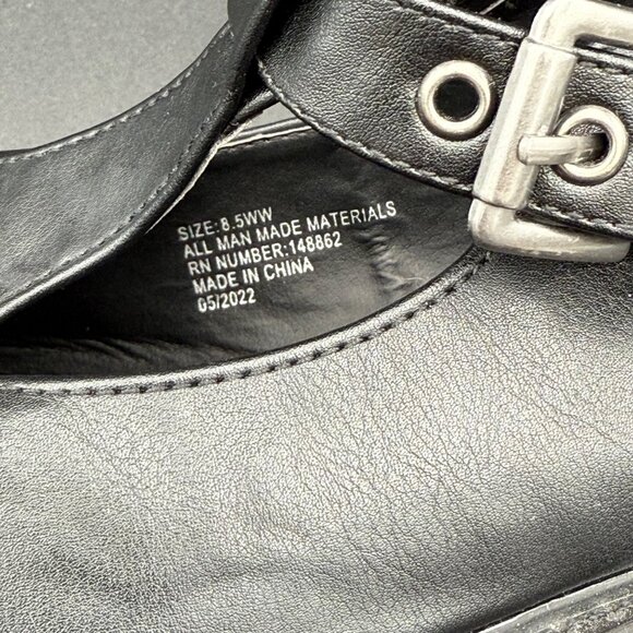 Torrid Womens Black Faux Leather T-Strap Lug Chunky Heel Shoes Size 8.5WW 148862 - Picture 7 of 8